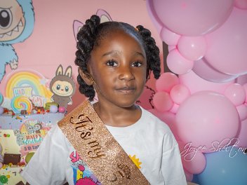 Samira's 5th Birthday Proofs
